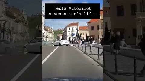 Autopilot de Tesla Salva Vidas en Fracción de Segundo